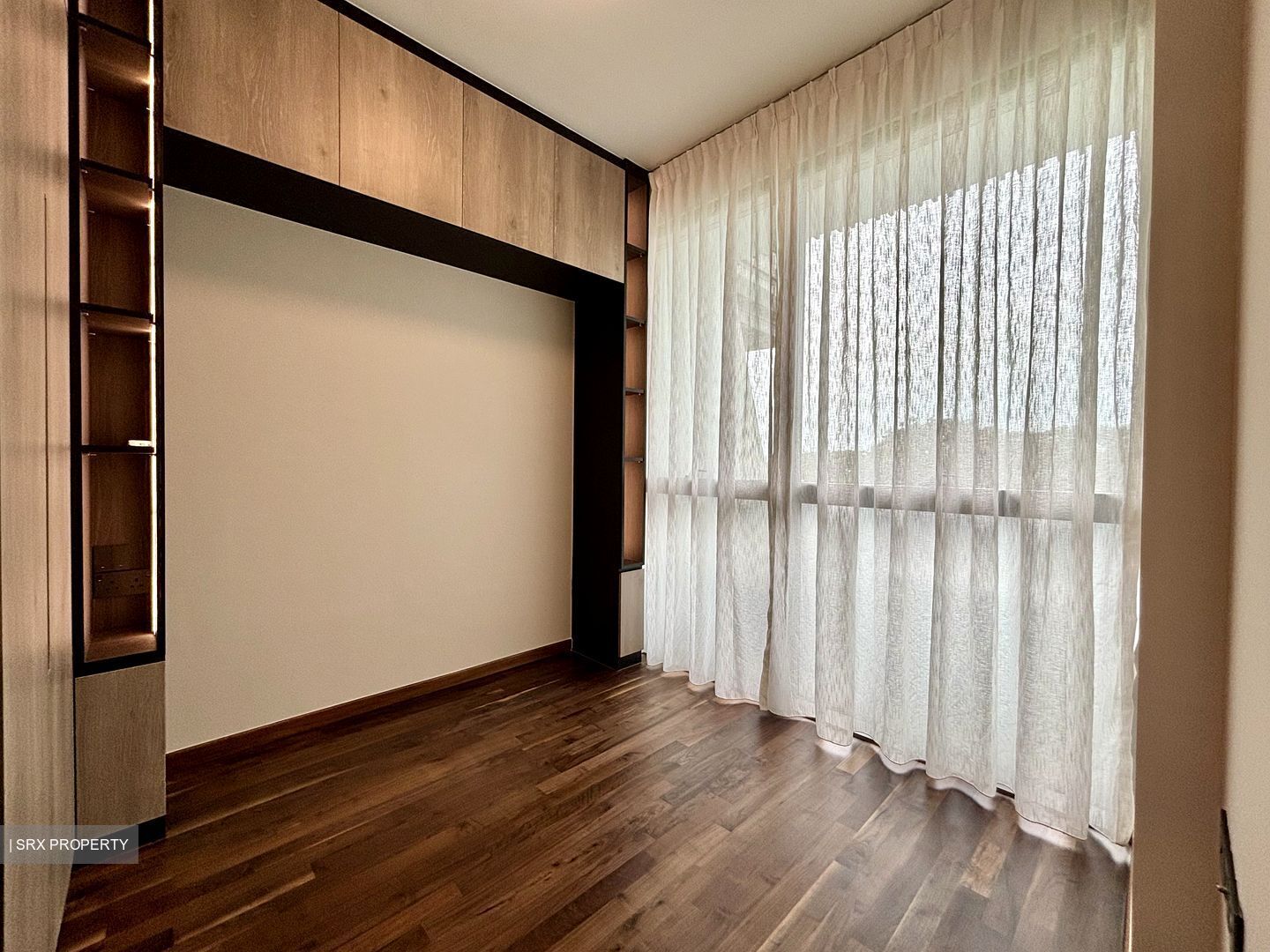 Coastline Residences (D15), Apartment #626881271